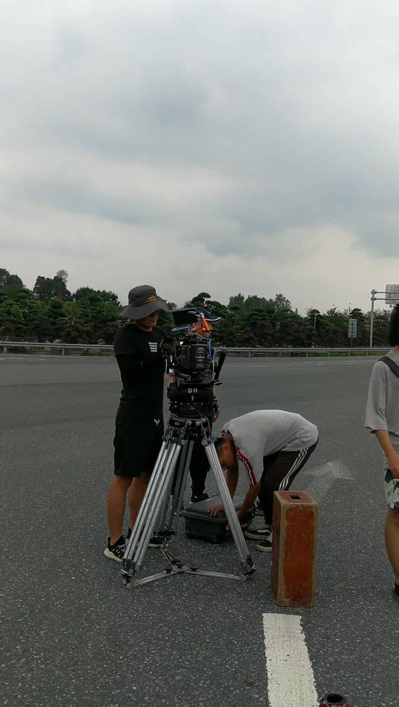 潼南TVC拍摄公司：唤醒集体记忆，构建跨代际沟通桥梁