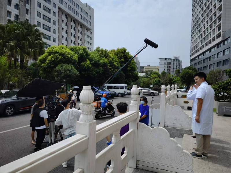 潼南广告片拍摄公司低成本实现高规格制作的诀窍
